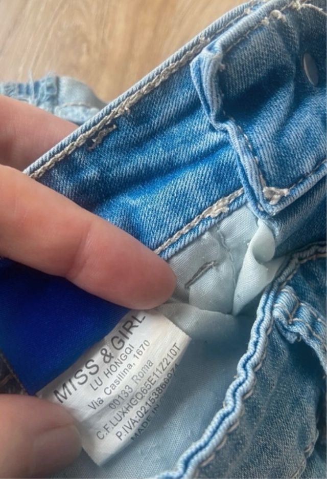 Shorts vaqueros niña 4 años rotos