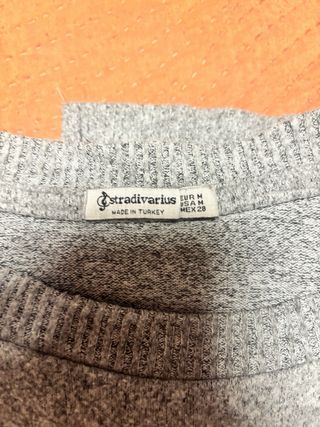 Suéter gris Zara - Talla M
