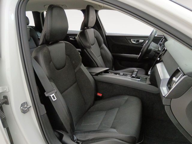 Volvo V60 AWD MHEV