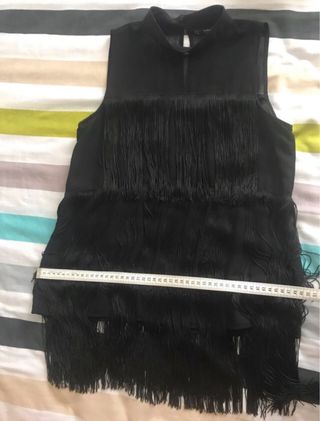 Conjunto Zara negro flecos