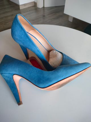 Stilettos Bimba y Lola azules