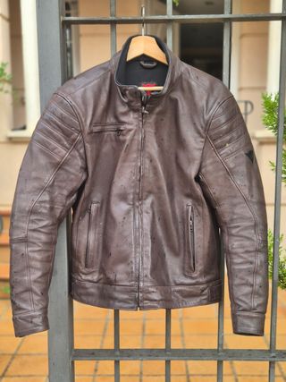 Chaqueta moto cuero marrón