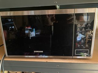 Microondas Samsung - Acero inoxidable