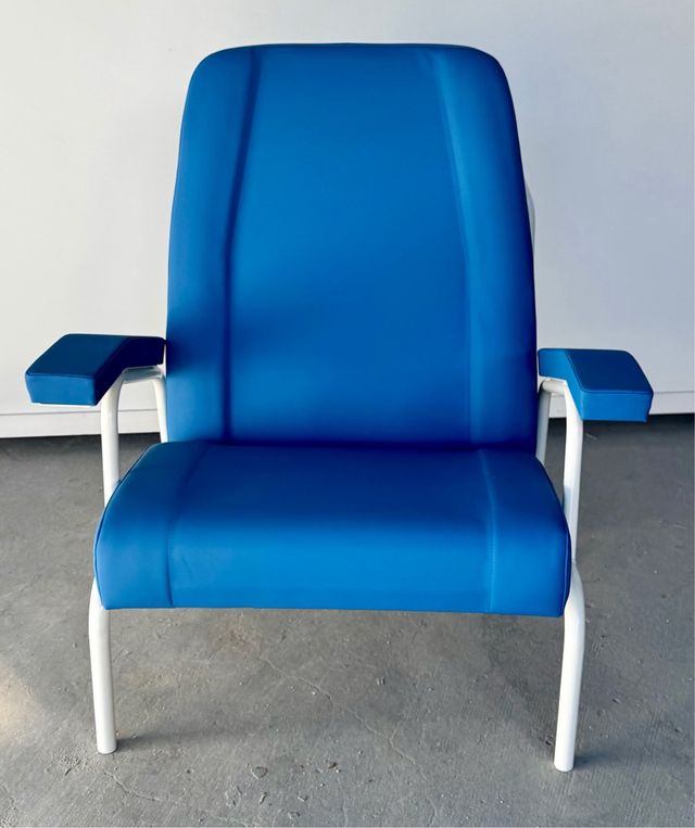 SILLA DE CONFIDENTE Y SILLONES DE OBESOS /MORBIDOS