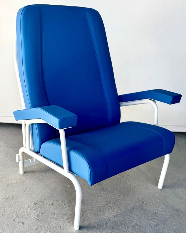 SILLA DE CONFIDENTE Y SILLONES DE OBESOS /MORBIDOS