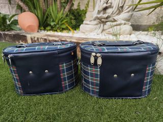Set di due bauli da viaggio vintage