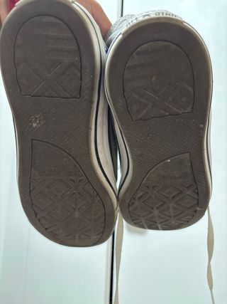 Converse grises altas