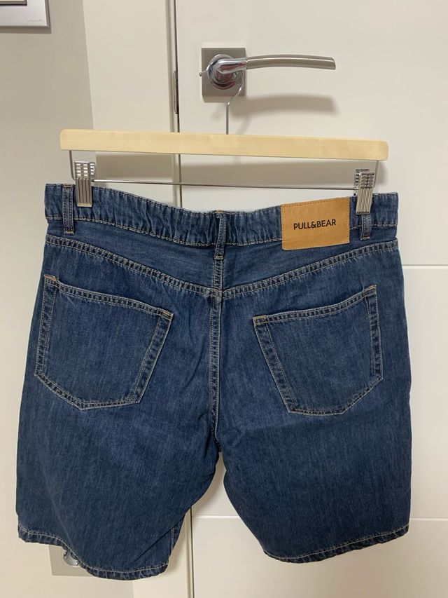 Vaqueros cortos PULL&BEAR