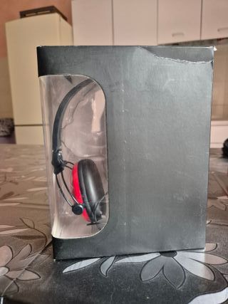 Cuffie RayBan rosse e nere