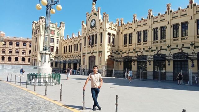 Ayudante Avanzado Construcción +34 647 51 42 65