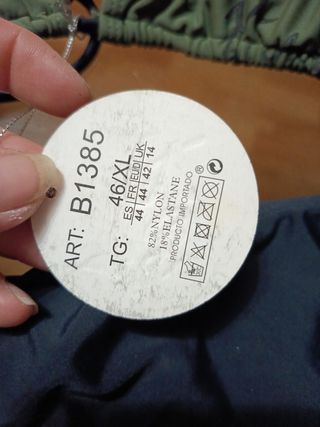 Bikini Negro y Verde Militar - Talla 44