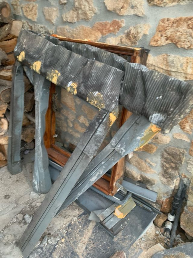 Ventana Velux madera