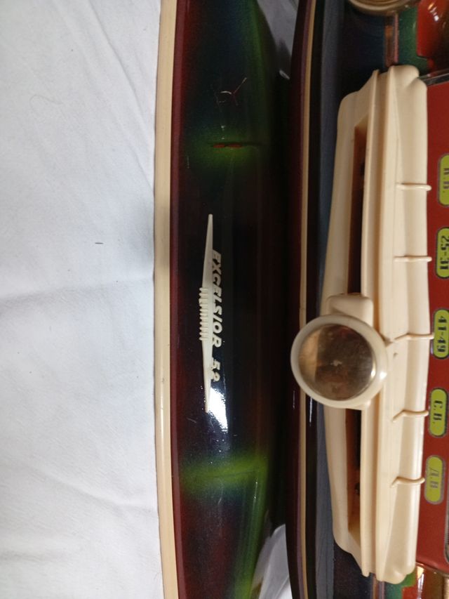 Radio antigua Excelsior 52