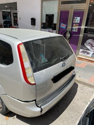 Ford Focus sw : Recambios