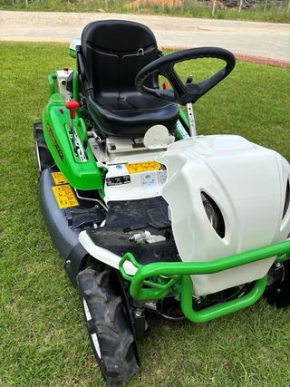 Tractor cortacésped ETESIA AK98X