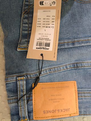 Bermudas Jack&Jones L - Nuevas