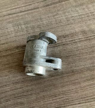 Soporte motor Delco Seat 600 FEMSA 17040-1