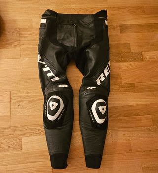 MONO MOTO 2PIEZAS CUERO "REV'IT"