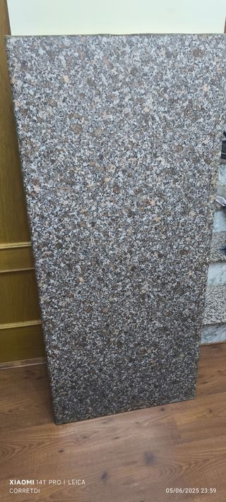 Encimera cocina de madera color granito gris-marro