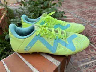 BOTAS de Fútbol PUMA unisex - Talla 42