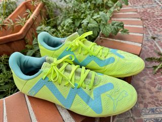 BOTAS de Fútbol PUMA unisex - Talla 42