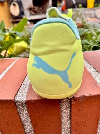 BOTAS de Fútbol PUMA unisex - Talla 42