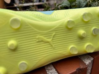 BOTAS de Fútbol PUMA unisex - Talla 42