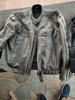 Chaqueta moto vintage cuero