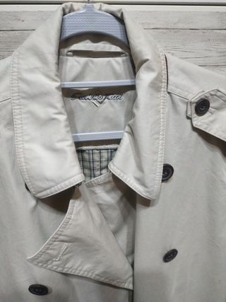 Gabardina beige Emilio Tucci