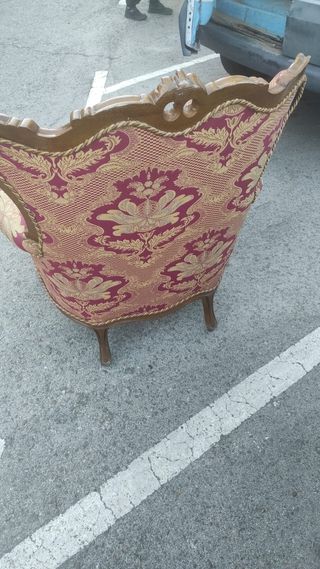 Butaca vintage orejera roja