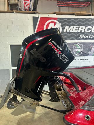 Mercury 200 ProXS V8: Motor fueraborda