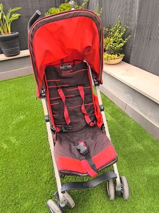 Silla paseo Cybex Onyx roja