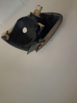 Piloto delantero Nissan Terrano II W116.