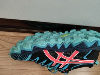 Zapatillas Asics Gel Fuji Trabuco 7 -Trail Running