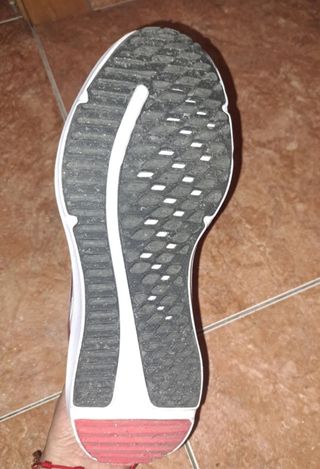 Zapatillas Nike Running rojas y negras