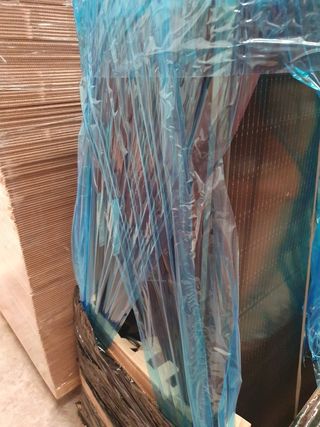 Kit solar balcón 800w con mricroinversor y cable