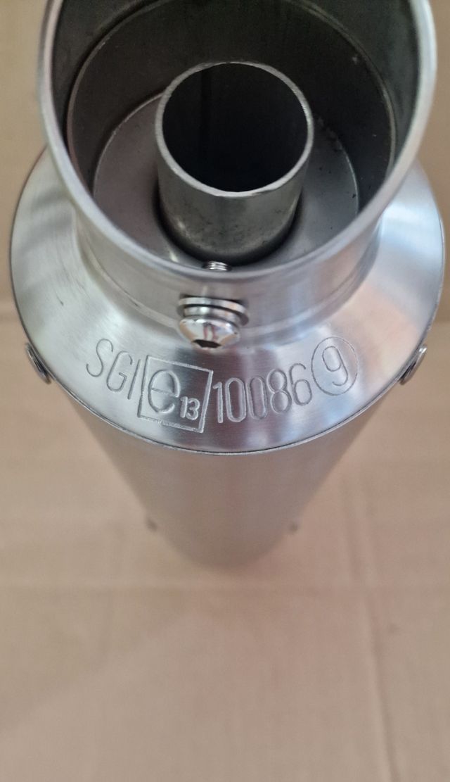 Escape LeoVince CF MOTO 450