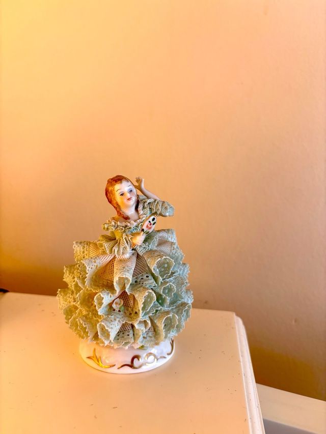 Figura porcelana Susannah Emerald