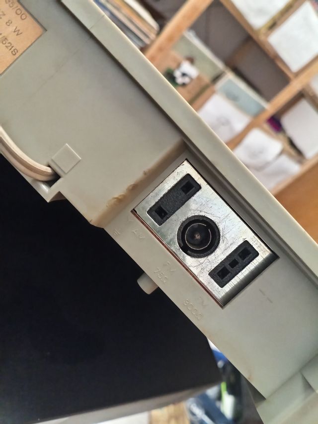 Sintonizador Philips F-2235 - Gris Plata