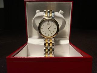 Reloj Seiko Quartz Clásico Bicolor