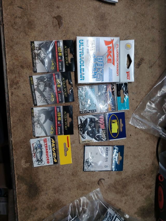 Ami e filo da pesca surfcasting sono 4 confezioni