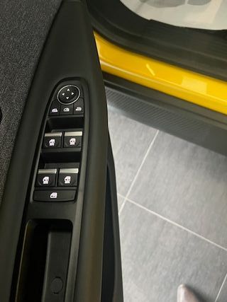 Renault 5 E-TECH 2025