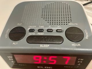 Radio despertador digital Elbe 