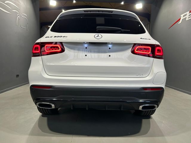 Mercedes-Benz GLC300de AMG 4MATIC