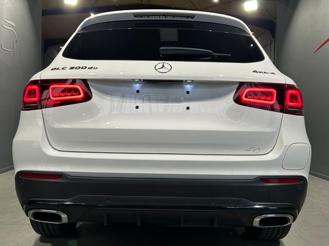 Mercedes-Benz GLC300de AMG 4MATIC