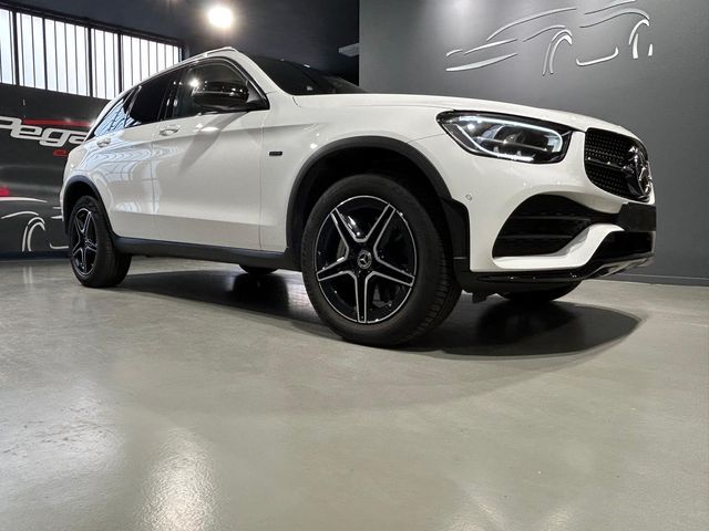 Mercedes-Benz GLC300de AMG 4MATIC