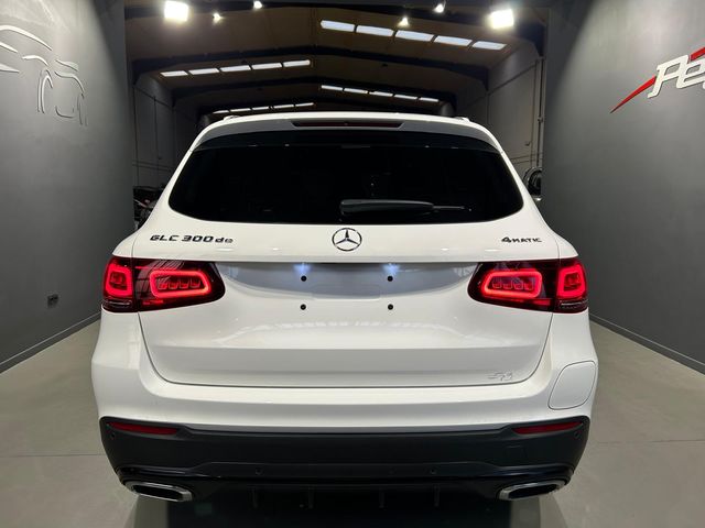 Mercedes-Benz GLC300de AMG 4MATIC