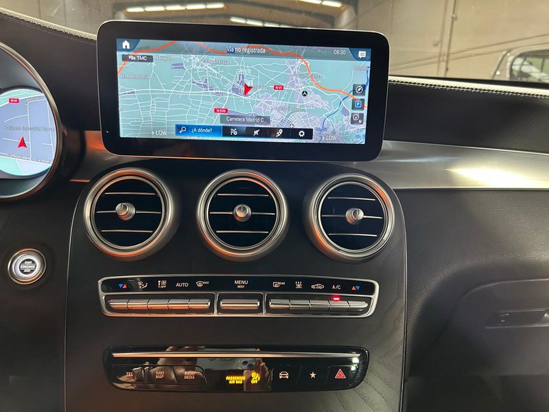 Mercedes-Benz GLC 2021, foto 24