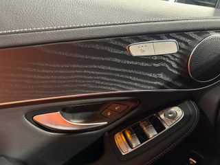 Mercedes-Benz GLC300de AMG 4MATIC