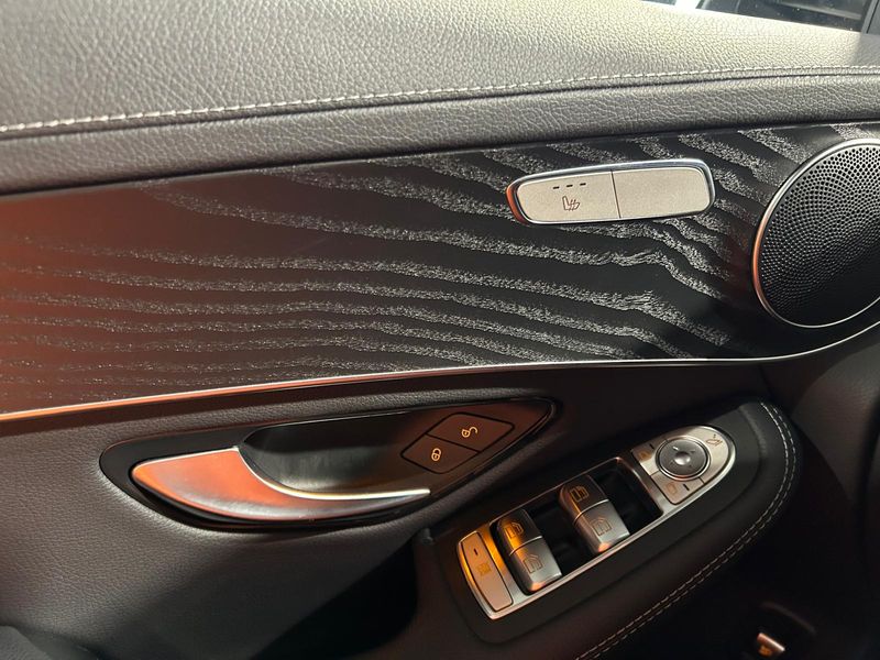 Mercedes-Benz GLC 2021, foto 34